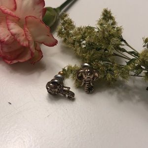 Gold elephant stud earrings